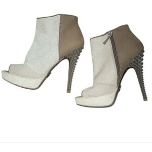 Rachel Roy Kassey peep toe calf hair leather studded heel ankle boots booties 6